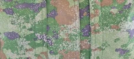 该迷彩涂料除具有一般涂料的防护性和装饰性